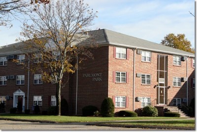 Parlmont Park Apartments